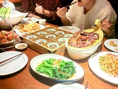 三丝爆豆-哈爾濱記憶·城市文化主题餐厅