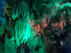 -泰安地下龙宫景区