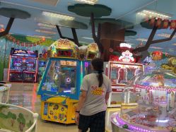-莫莉幻想儿童乐园(苏州新区永旺店)