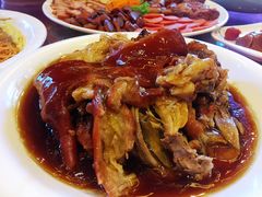 三珍肘子-盈春大饭店(千山路店)