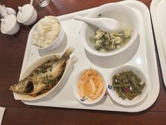 -汪一挑馄饨(老街店)