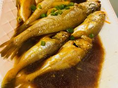 -沈家门海鲜夜排档(东港店)