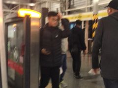 -知春路(地铁站)