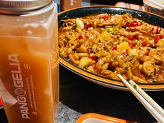 -胖哥俩肉蟹煲(长沙高铁吾悦广场店)