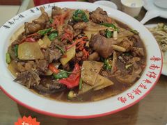 -鲁南仔·滕州炒鸡(经三路店)