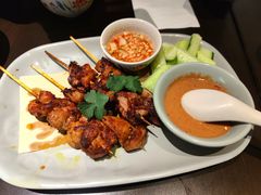 -大头虾越式风味餐厅(光明广场店)