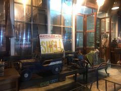 -席娜卡琳火车铁道夜市