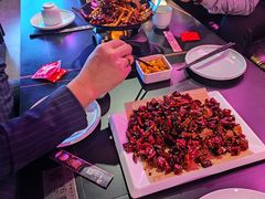 -粉墨特色菜·烧烤音乐酒馆
