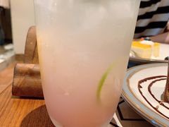 -懒鱼时光馆(沙坪坝店)