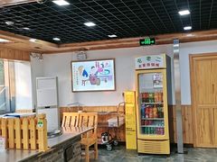 -屯老二农家铁锅炖·行业领军者(梅江店)