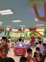 -莫莉幻想儿童乐园(武汉经开永旺店)