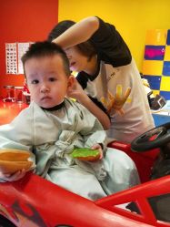 -Mini Me儿童美发王国(友好时尚购物城店)