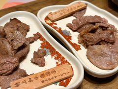 -肉魁屋·烧肉·烧鸟·酒场(高新店)