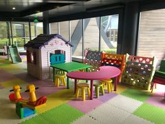 -上海滴水湖皇冠假日酒店