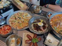 辛牛骨火锅-KCOOKING概念韩餐(世茂52+店)