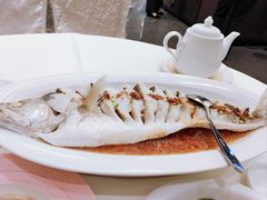 -万龙洲海鲜(大兴绿地缤纷城店)