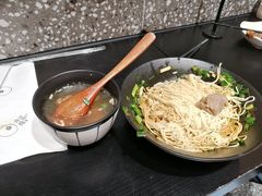 排骨酥肉面-贡梅老面馆·蟹粉面·无锡特色小吃(南长街主推店)