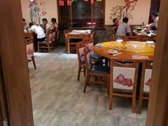 大堂-大胡同天津菜·海肠捞饭·津门皮皮虾锅贴一绝(西姜井店)