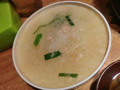 -茸梅路右拐龙虾-农家菜(松江店)