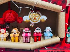 -泡泡玛特POPMART(上海环球港店)