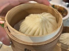 传统三鲜包子-狗不理(贵宾楼店)