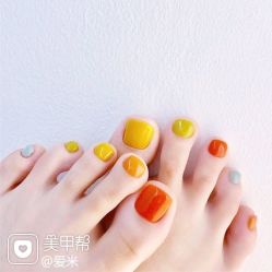 -Pink You美甲洗眉纹绣定制中心