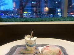 -麦当劳(南京路2店)