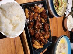 -外婆私房菜(新亚百货店)