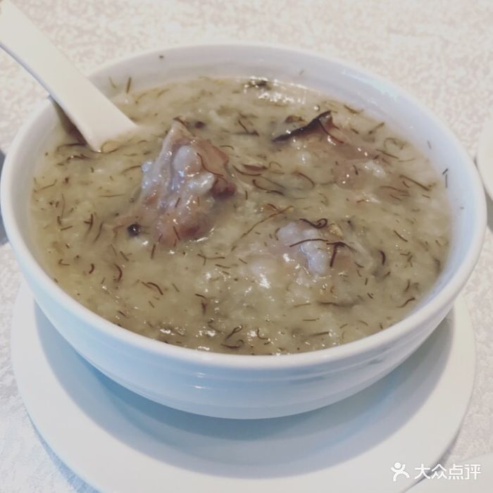 金悦轩海鲜酒家(拱北店)发菜蚝豉咸骨粥图片