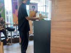 -麦当劳(虹梅路地铁站店)