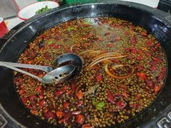 -烧哥美蛙肥肠鱼火锅·十五年社区店