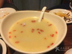-鲁班小馆(政四街店)