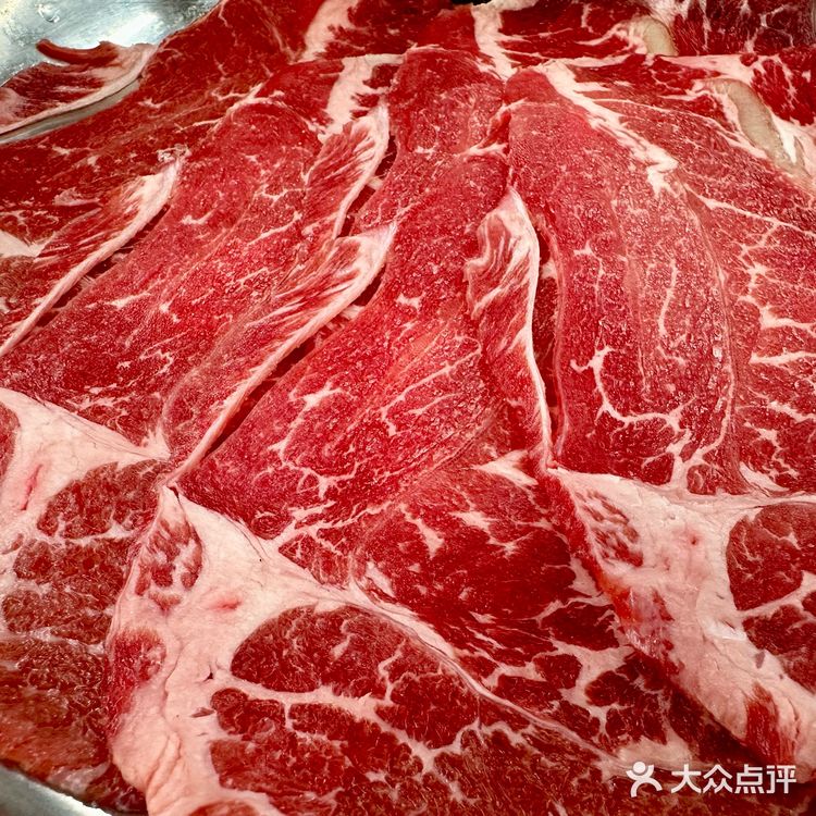 李女士又来她的食堂吃饭啦