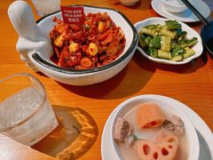 -莲餐厅·湖北菜·藕汤是头牌(愚园路店)