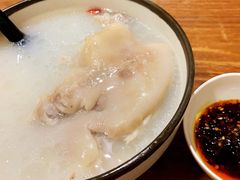 老妈蹄花-谭师爷龙抄手(白下路店)