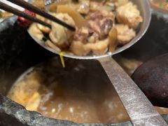 野生菌石锅土鸡-蘑界·野生菌火锅(深业上城店)