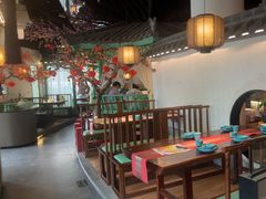 -荷塘秋月·本帮江浙菜(国权路店)