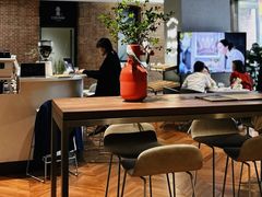 -潮一不贰·法式甜品·生日蛋糕·西式简餐(外滩店)