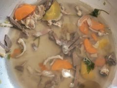 -马尔龙新疆饭店·清真(瑞景店)