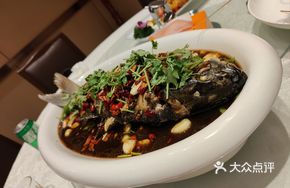 Stir-fried Carp with Garlic