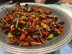 -乔家小院•非遗驴肉•本地小海鲜(滨河路店)