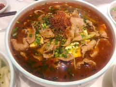 -犇逸·乐山跷脚牛肉·四川现炒(览海店)