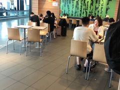 大堂-麦当劳(郑州新郑机场)