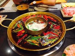 iphone_upload_pic-疯狂的筷子老灶九宫格火锅