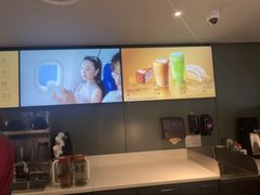 -星巴克(浦东机场T2到达店)