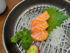 -8PINTS八品脱·日料·烧鸟·精酿小酒馆(莘庄店)