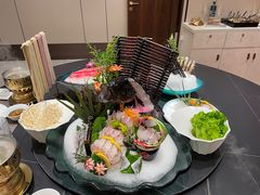 -鼎泰亨·海鲜牛肉餐厅(滨江店)