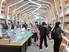 -覔书店(壹方城店)