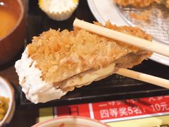 -梅龙镇广场