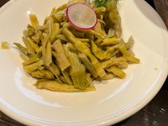 -鹰龙海畔度假酒店(咸祥店)
